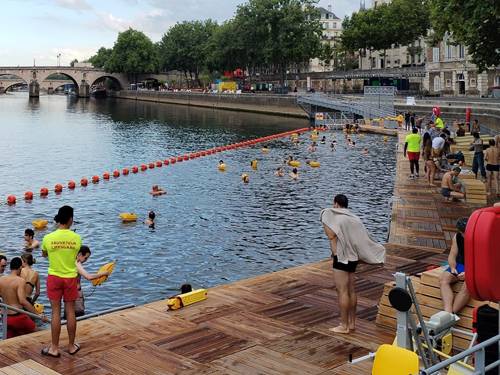 Le retour de la baignade en fleuve urbain